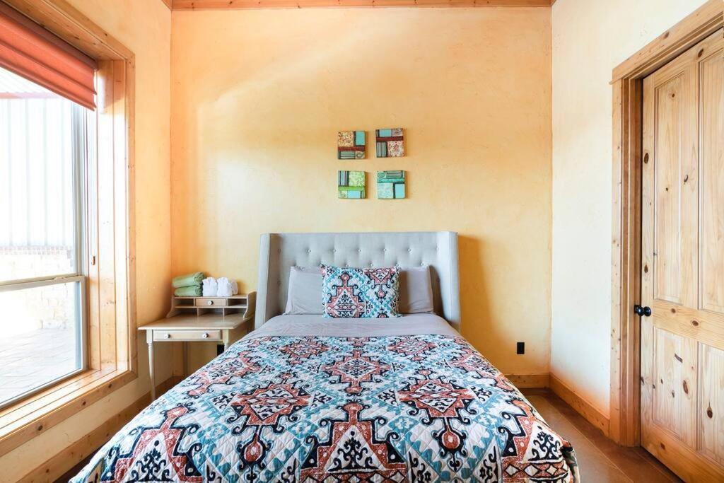 Texas Ranch House With 5 Bedroom And Fish Pond Dallas Extérieur photo