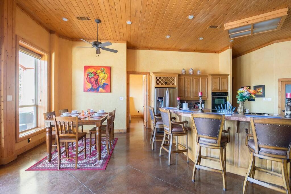 Texas Ranch House With 5 Bedroom And Fish Pond Dallas Extérieur photo